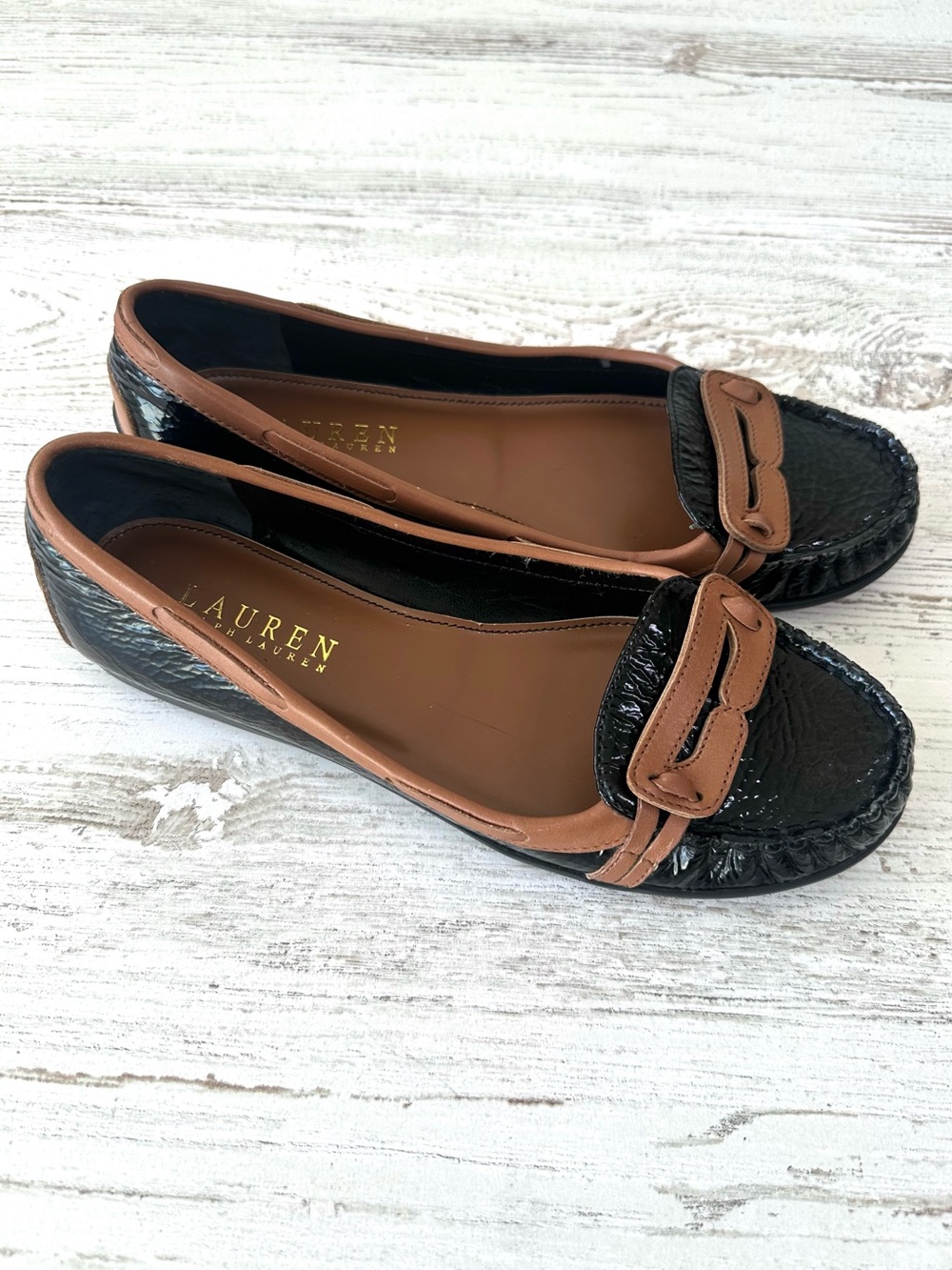 LAUREN RALPH LAUREN Patent Leather Ballet Flats Driving Shoes 6 Black Brown